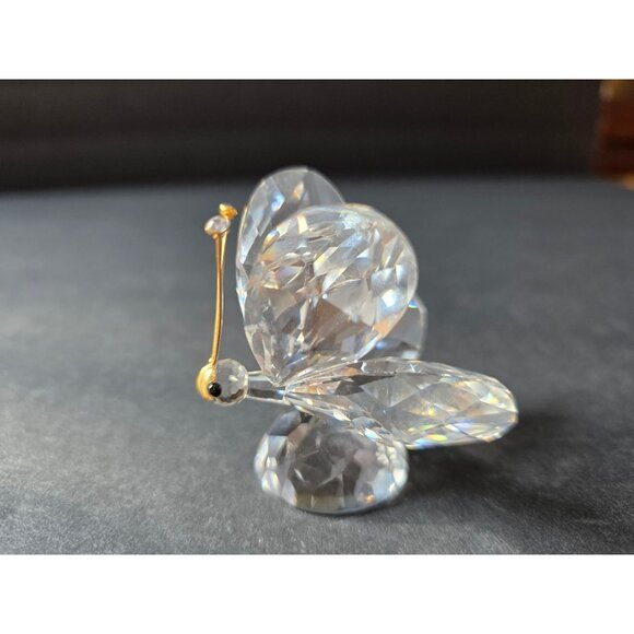 Swarovski Crystal Butterfly Figurine With Faceted Design & Gold Accents - Picture 1 of 13